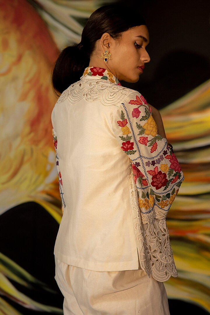 Ivory Embroidered Short Jacket by Chandrima at Pernia's Pop Up Shop