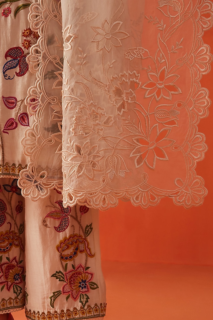 Ivory Silk Organza Embroidered Dupatta by Chandrima at Pernia's Pop Up Shop