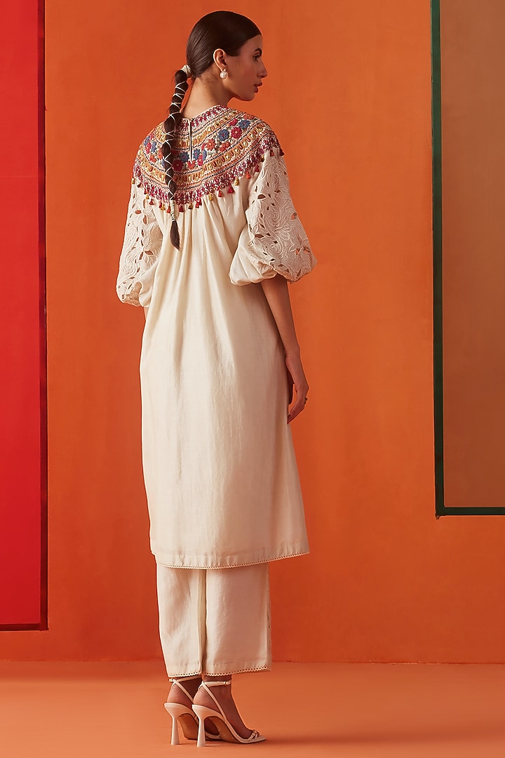 Ivory Chanderi Embroidered Kurta Set by Chandrima at Pernia's Pop Up Shop