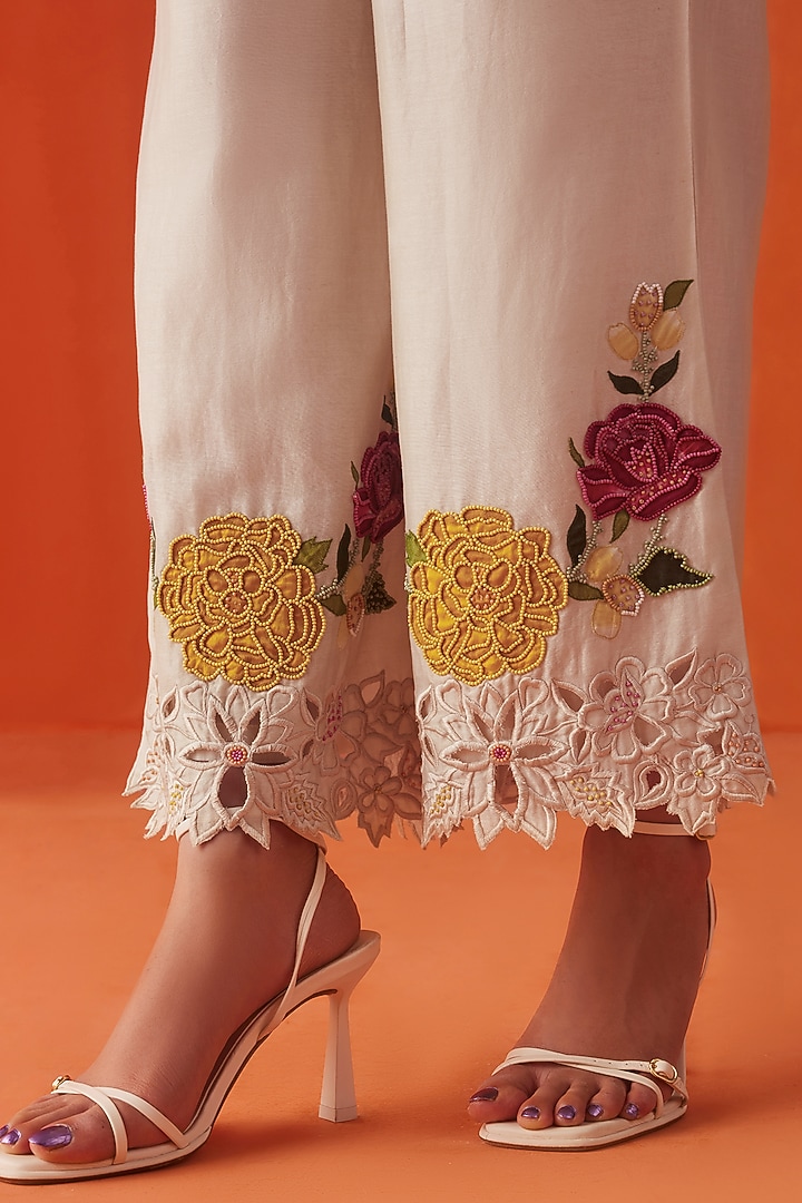 Ivory Chanderi Embroidered Tunic Set by Chandrima at Pernia's Pop Up Shop