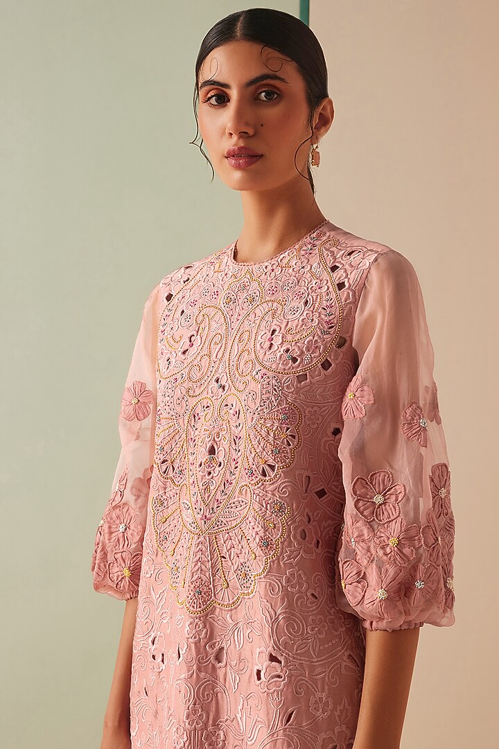 Old Rose Chanderi Embroidered Kurta Set by Chandrima at Pernia's Pop Up Shop