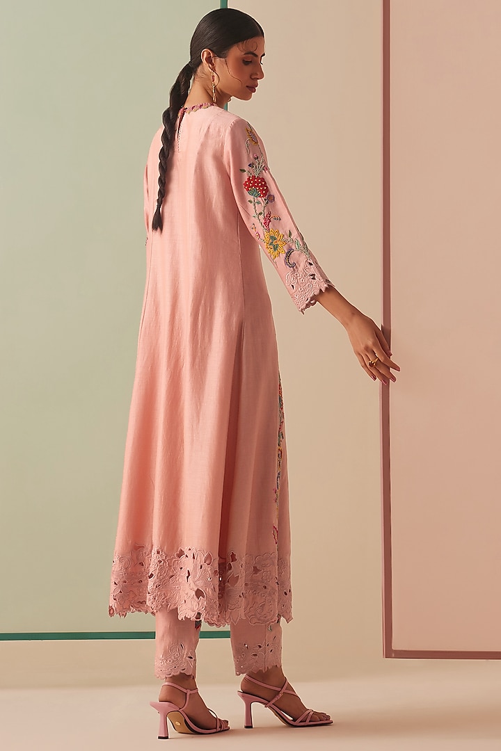 Old Rose Chanderi Embroidered Kurta Set by Chandrima at Pernia's Pop Up Shop