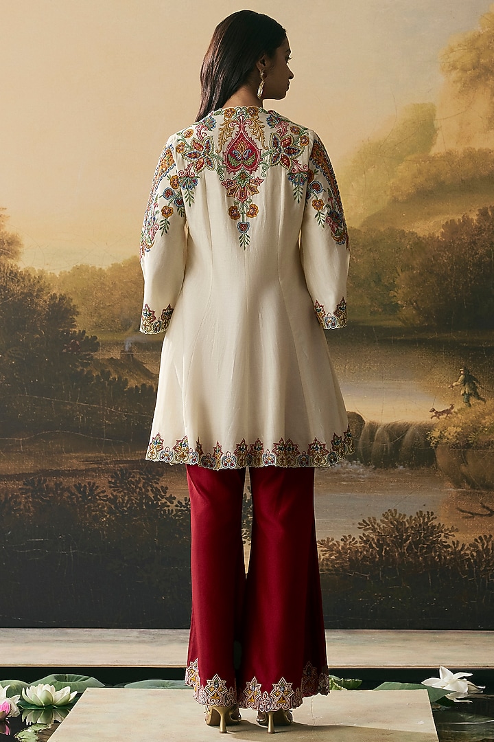 Ivory Chanderi Applique Work Short Kurta Set by Chandrima at Pernia's Pop Up Shop