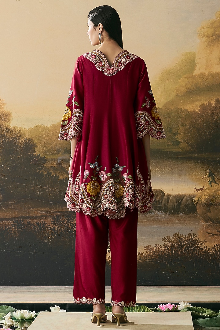 Cherry Red Chanderi Applique Work Short Kurta Set by Chandrima at Pernia's Pop Up Shop
