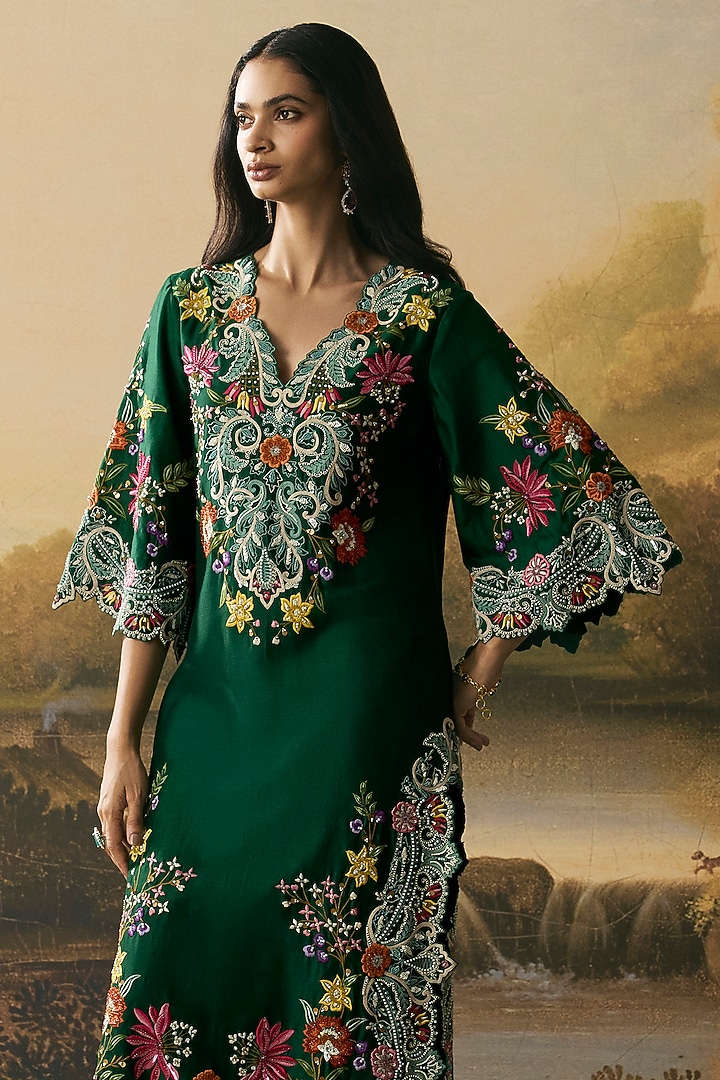 Emerald Green Chanderi Floral Work Kurta Set by Chandrima at Pernia's Pop Up Shop