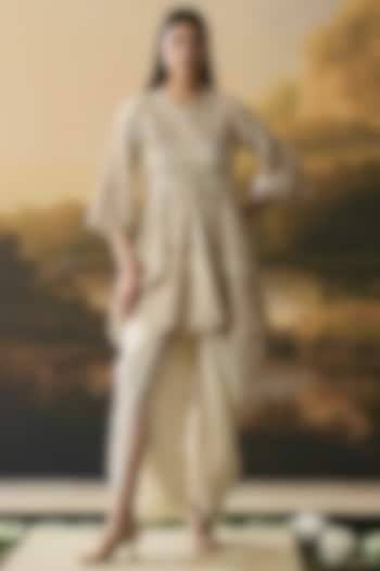Ivory Chanderi Cutwork Short Flared Kurta Set by Chandrima at Pernia's Pop Up Shop
