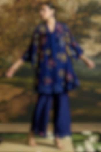 Cobalt Blue Habutai Silk Beadswork Tie-Up Kurta Set by Chandrima at Pernia's Pop Up Shop