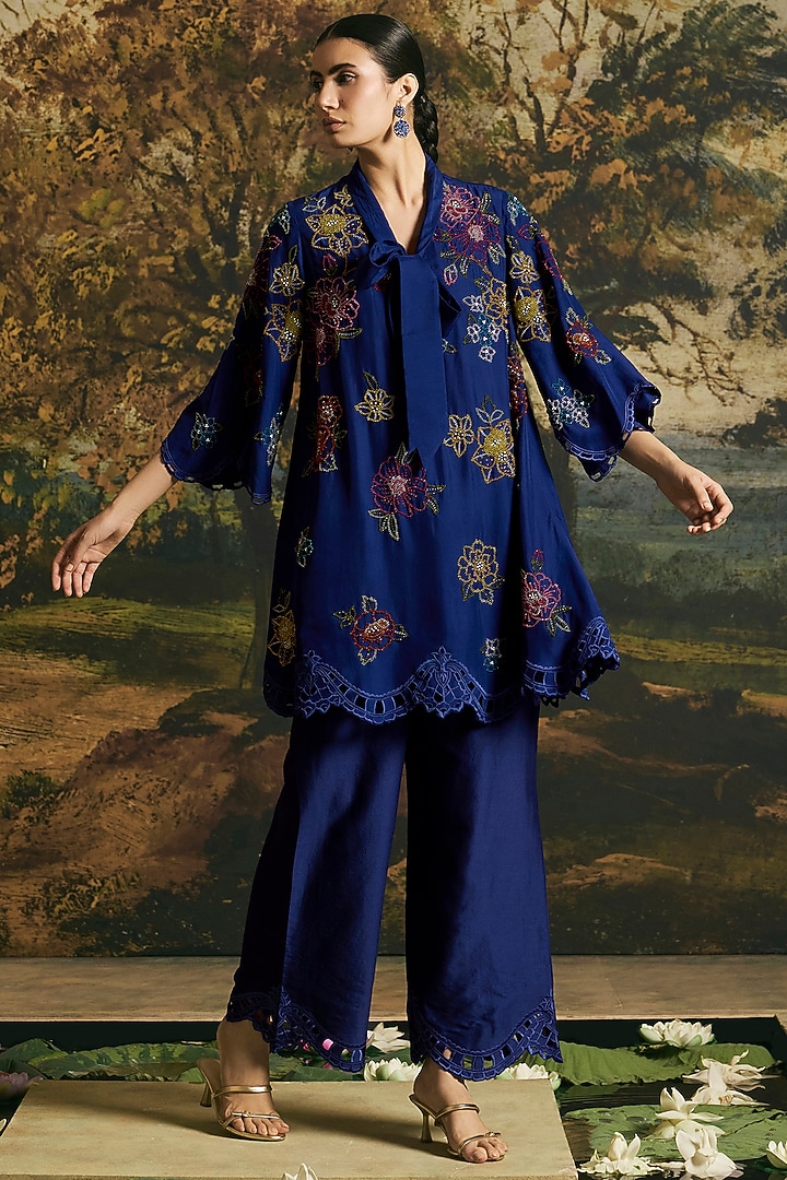 Cobalt Blue Habutai Silk Beadswork Tie-Up Kurta Set by Chandrima at Pernia's Pop Up Shop