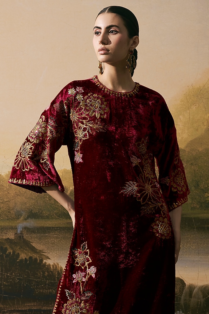 Cherry Red Velvet Floral Threadwork Embellished Kurta Set by Chandrima at Pernia's Pop Up Shop