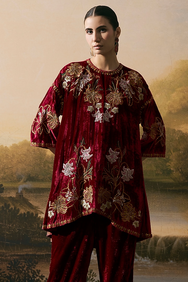 Cherry Red Velvet Floral Threadwork Embellished Short Kurta Set by Chandrima at Pernia's Pop Up Shop
