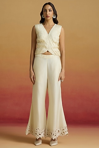 Ivory Chanderi Crop Top by Chandrima