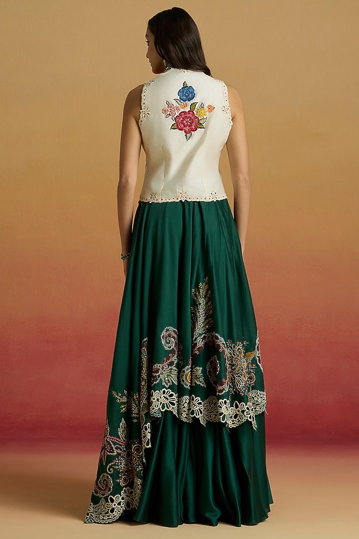 Emerald Green Chanderi Thread Work Wedding Lehenga by Chandrima at Pernia's Pop Up Shop