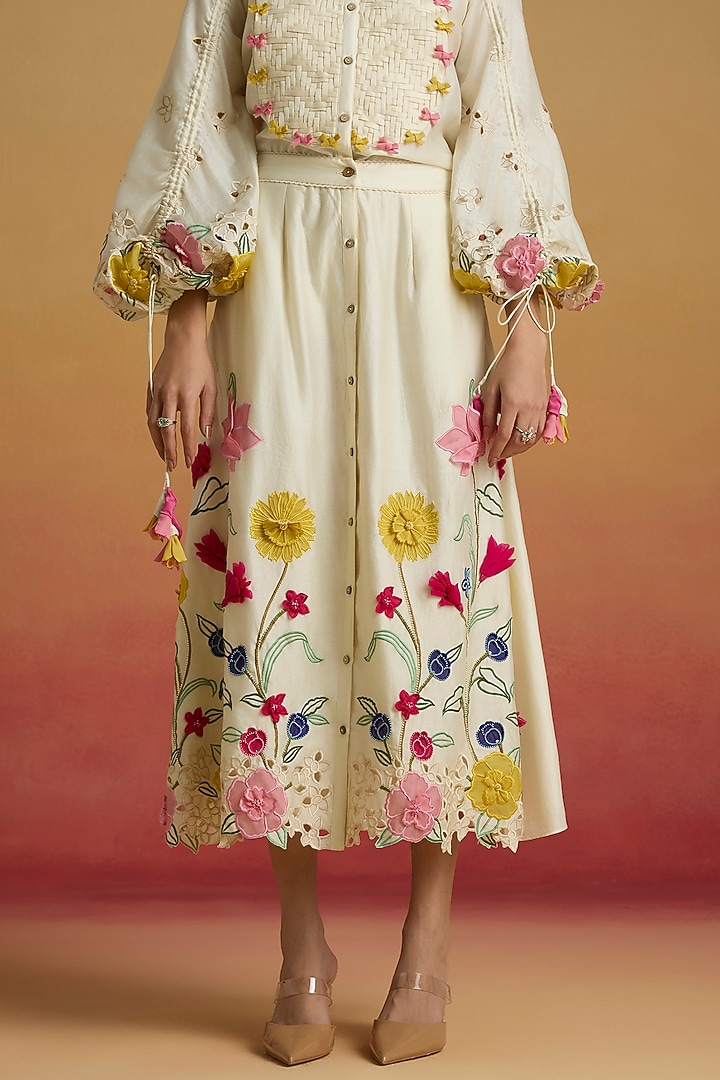 Ivory Chanderi 3D Floral Applique Work Skirt by Chandrima at Pernia's Pop Up Shop
