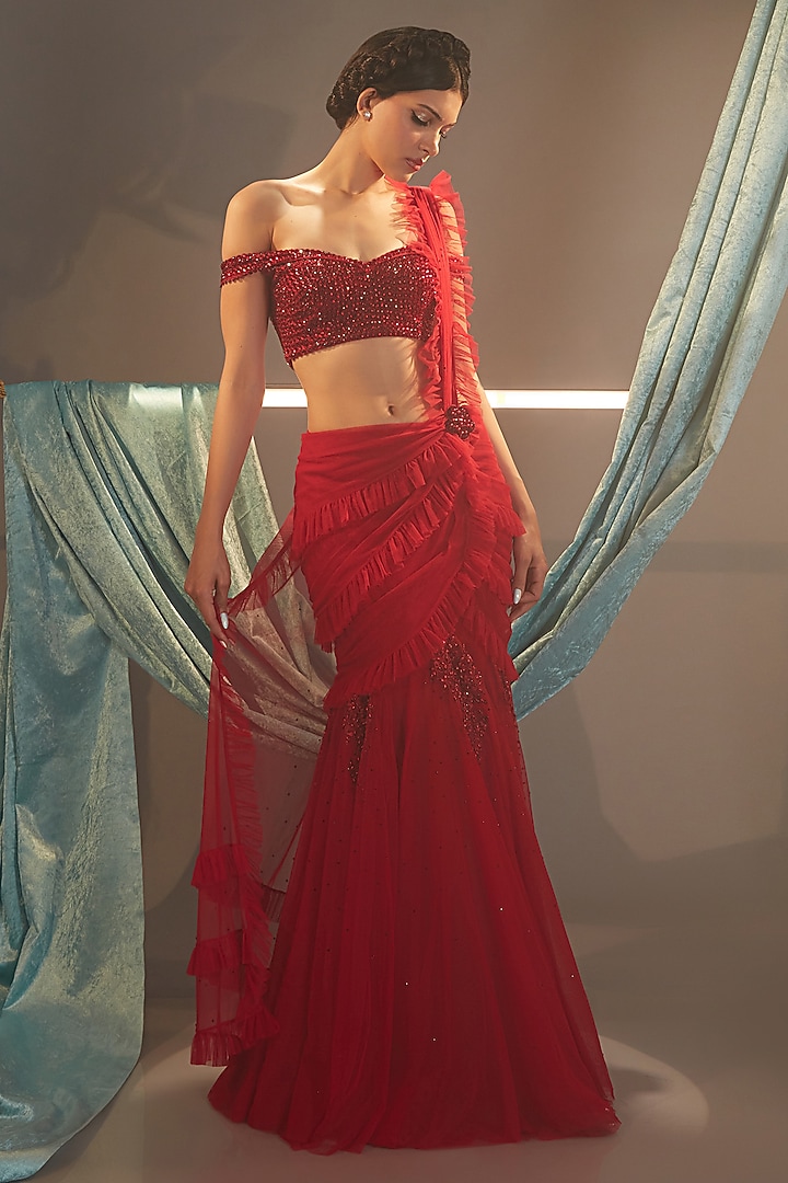 Red Tulle & Sequins Thread Embroidered Ruffled Draped Reception Saree Set by Cherie D at Pernia's Pop Up Shop