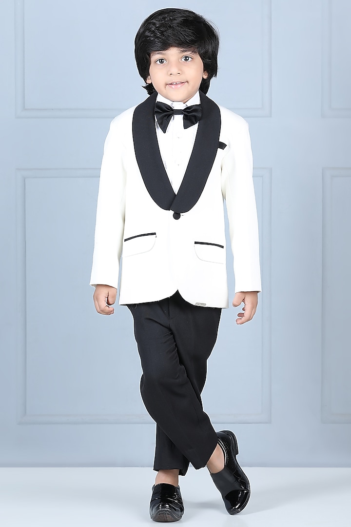 White Imported Crepe Tuxedo Set For Boys by The Little celebs