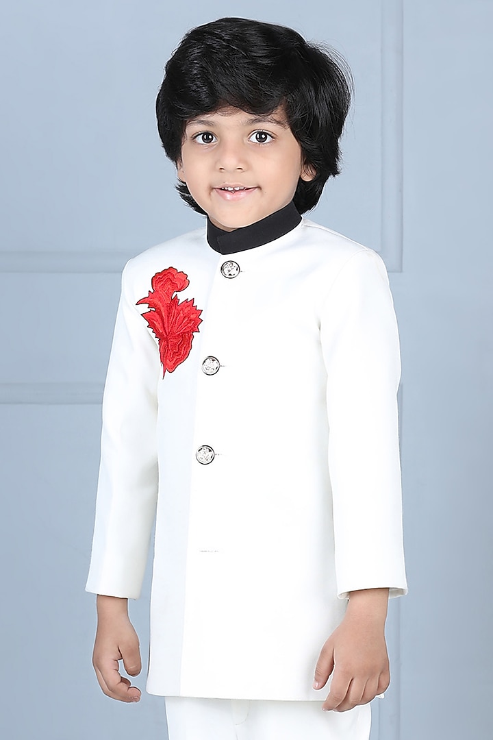 White Imported Crepe Embroidered Sherwani Set For Boys by The Little celebs at Pernia's Pop Up Shop