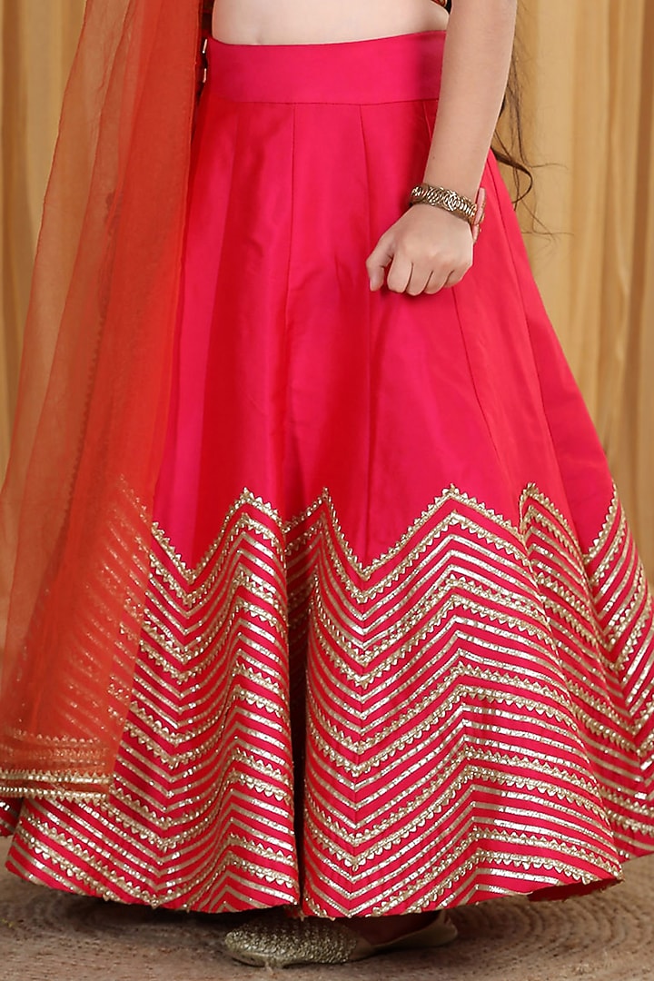 Red Net & Silk Lehenga Set For Girls by The Little celebs at Pernia's Pop Up Shop