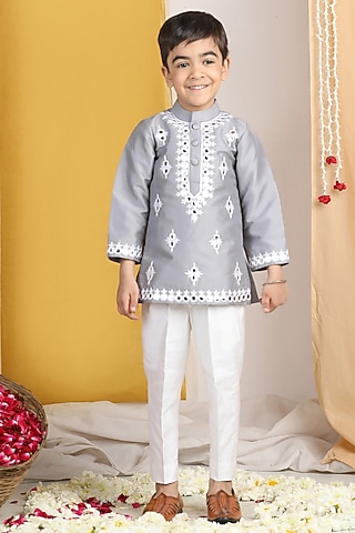 Grey Silk Thread Embroidered Kurta Set For Boys by The Little celebs