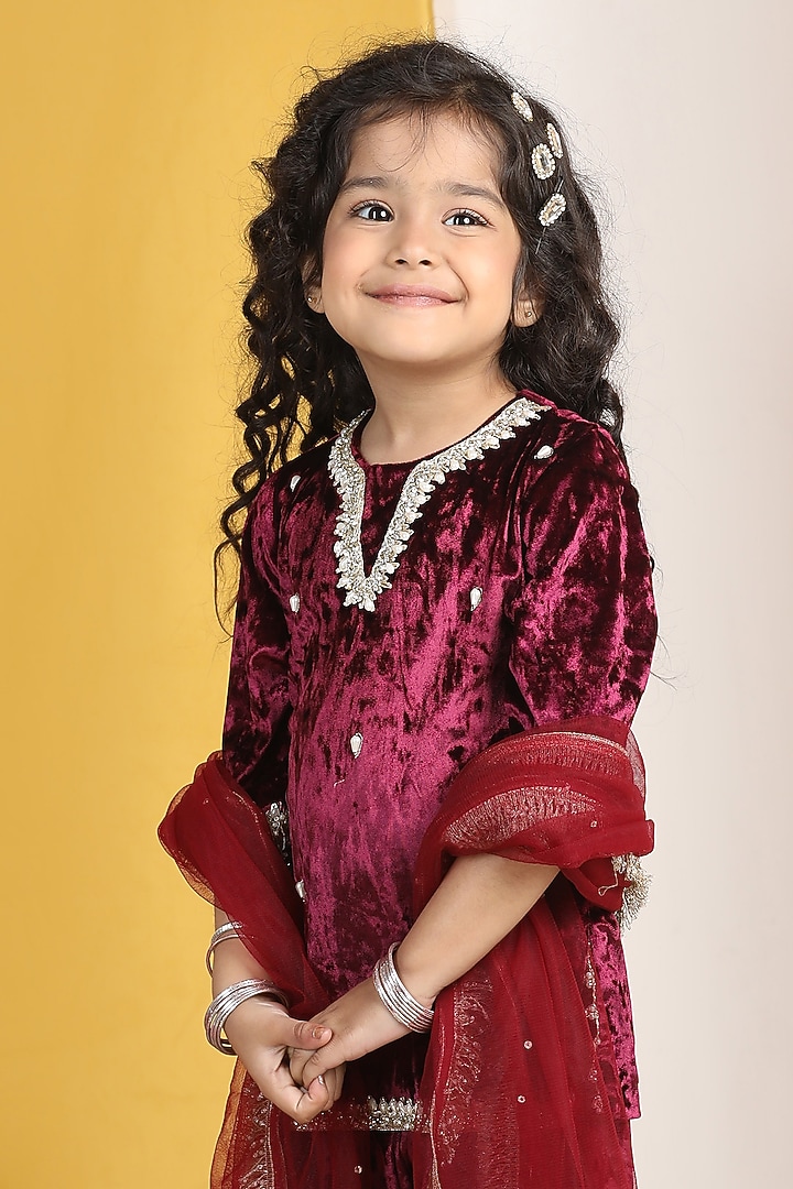 Maroon Velvet Pearl Work Kurta Set For Girls by The Little celebs at Pernia's Pop Up Shop