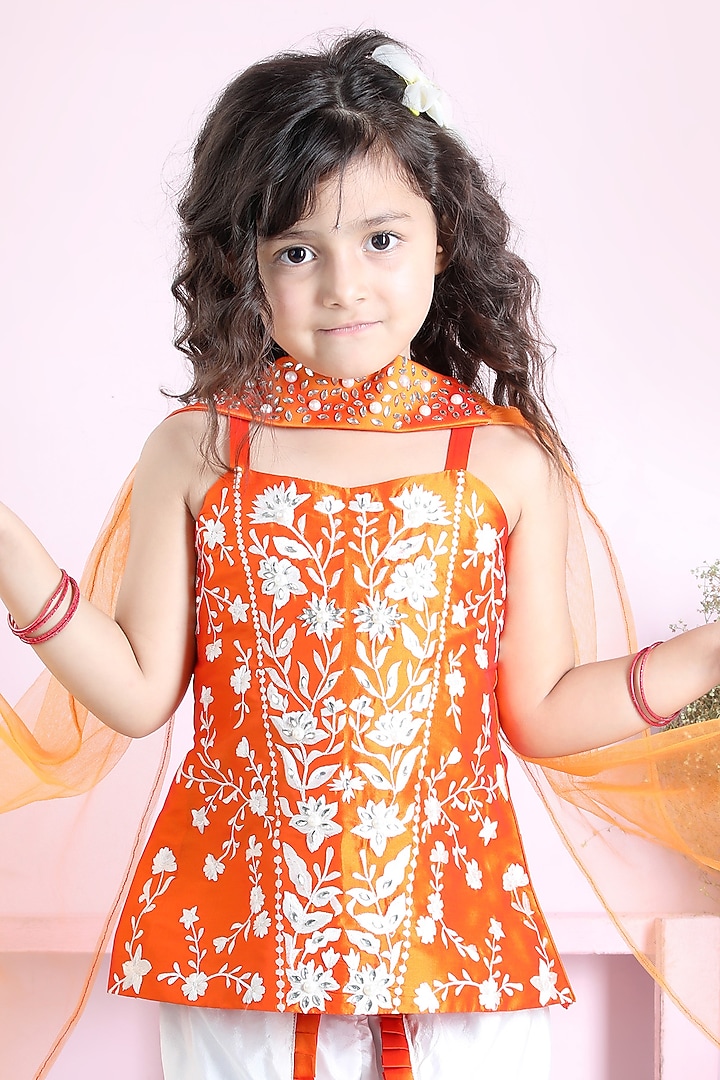 Orange Silk Embroidered Kurta Set For Girls by The Little celebs at Pernia's Pop Up Shop