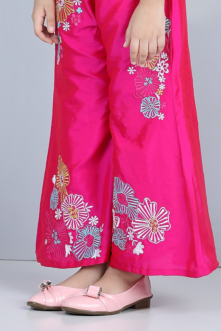 Pink Embroidered Pant Set For Girls by The Little celebs at Pernia's Pop Up Shop