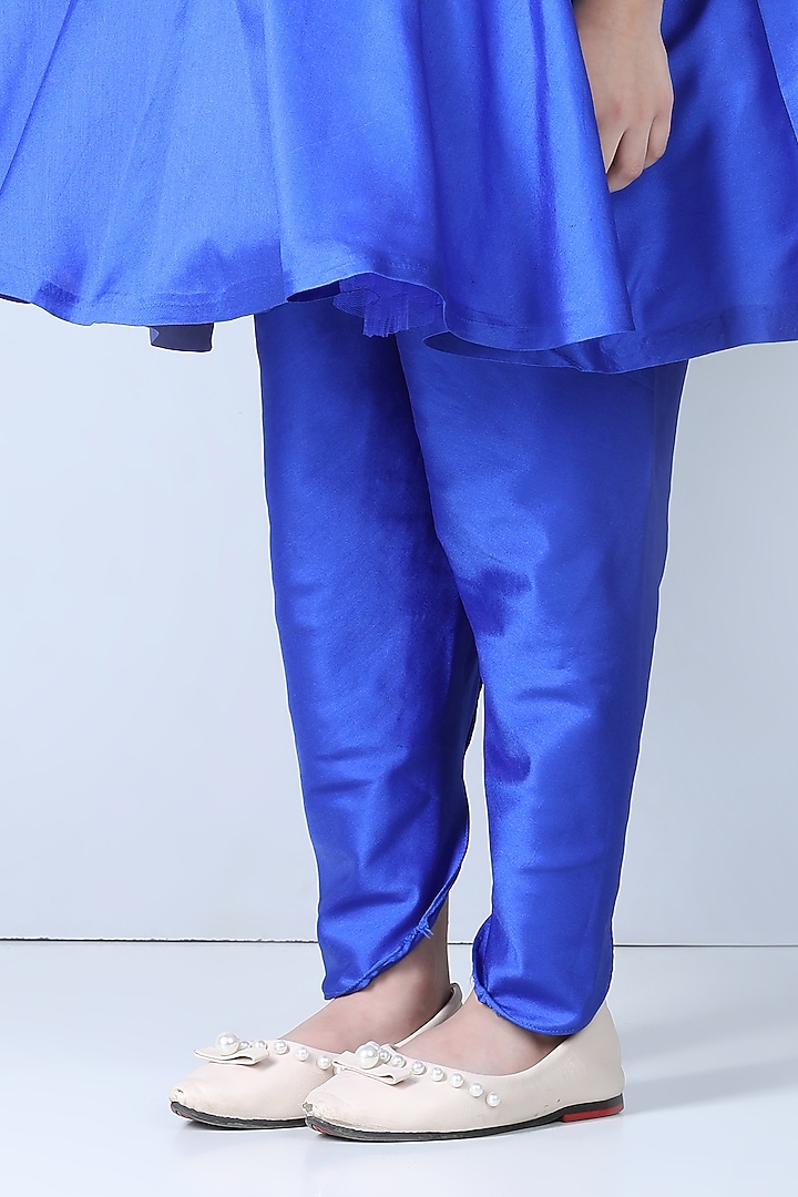 Electric Blue Embellished Kurta Set For Girls by The Little celebs at Pernia's Pop Up Shop