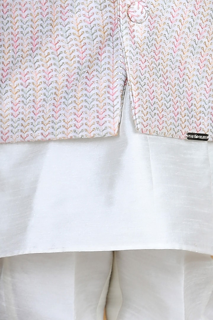 White Kurta Set With Embroidered Bundi Jacket For Boys by The Little celebs at Pernia's Pop Up Shop