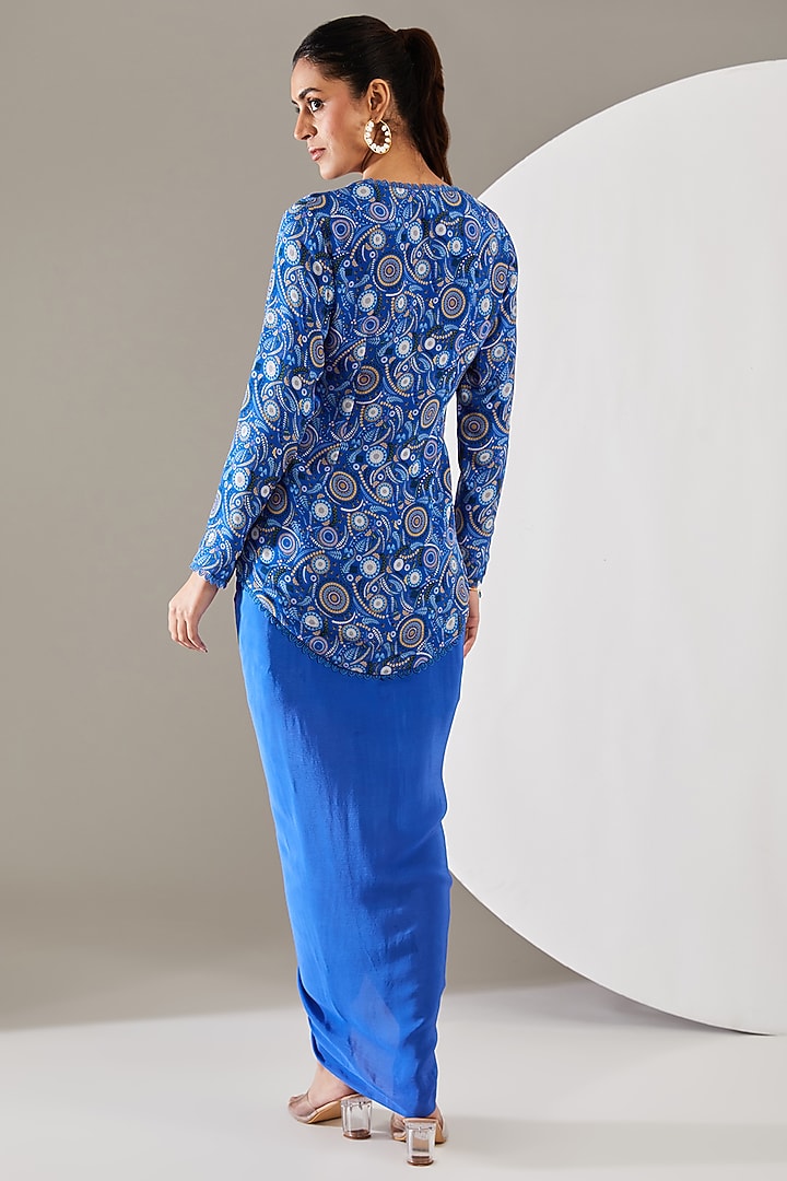 Blue Crepe Abstract Printed Jacket Set by Chhavvi Aggarwal at Pernia's Pop Up Shop
