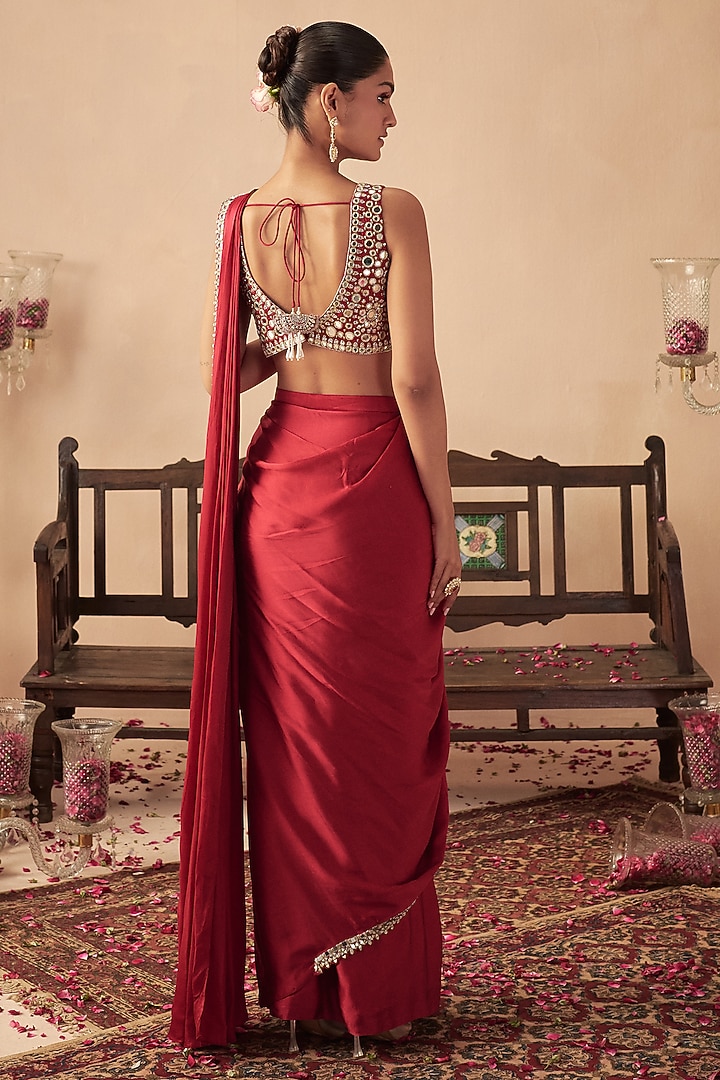 Red Satin Mirror Embroidered Wedding Saree Set by Chhavvi Aggarwal at Pernia's Pop Up Shop