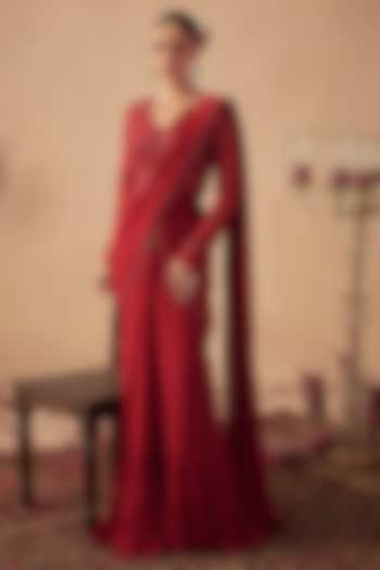 Red Georgette Hand Embroidered Pre-Draped Wedding Saree Set by Chhavvi Aggarwal at Pernia's Pop Up Shop