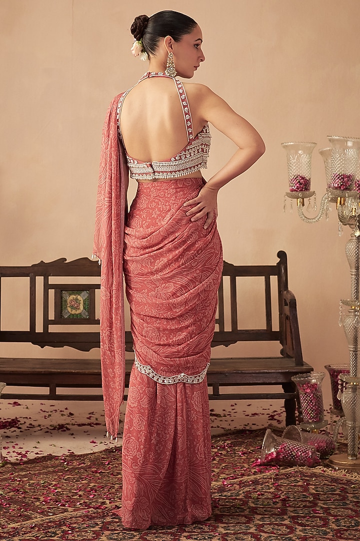 Coral Georgette Printed & Embroidered Wedding Saree Set by Chhavvi Aggarwal at Pernia's Pop Up Shop