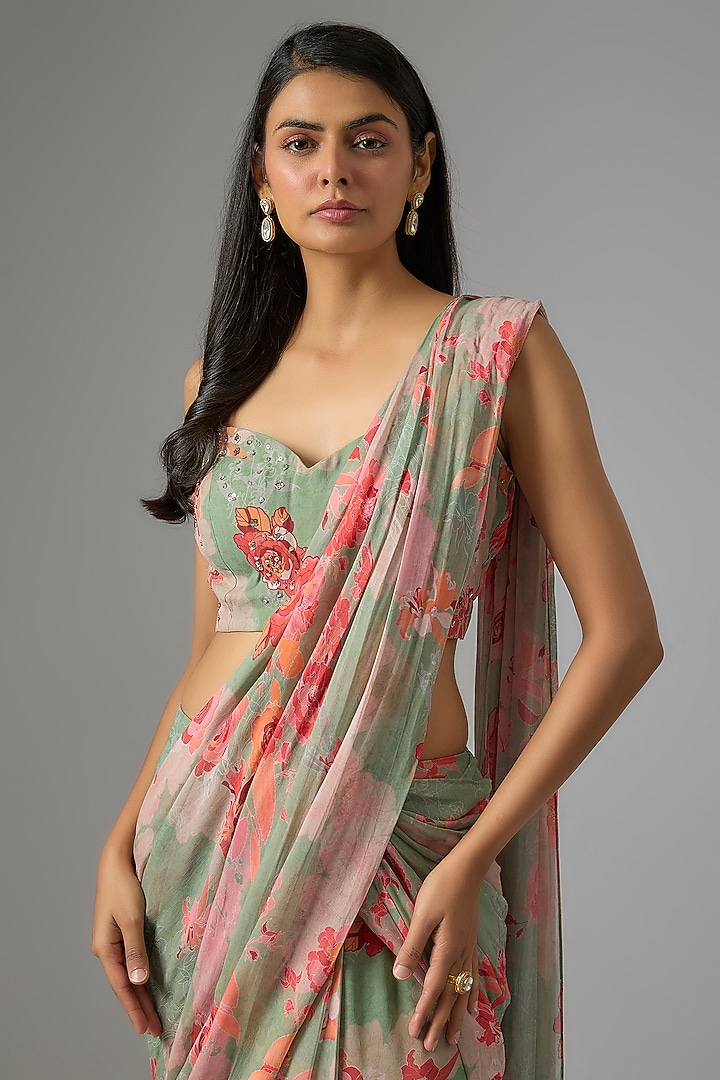 Sage Green Georgette Printed Pre-Draped Party Wear Saree Set by Chhavvi Aggarwal at Pernia's Pop Up Shop