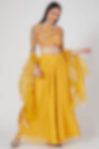 Yellow Printed & Embroidered Palazzo Pant Set by Chhavvi Aggarwal