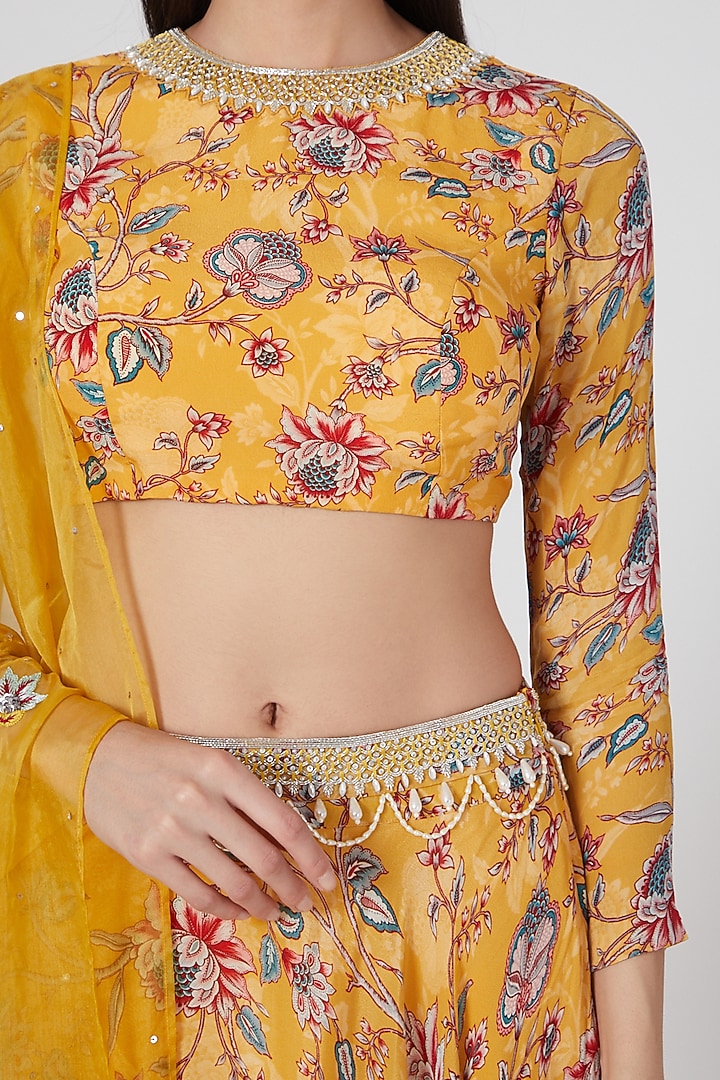 Yellow Printed & Embroidered Wedding Lehenga Set by Chhavvi Aggarwal at Pernia's Pop Up Shop