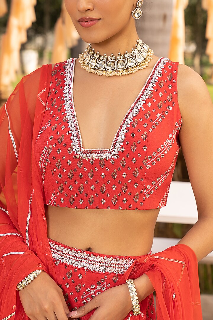 Red Crepe Printed Wedding Lehenga Set by Chhavvi Aggarwal at Pernia's Pop Up Shop