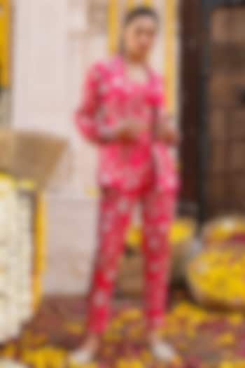Hot Pink Printed Suit Set by Chhavvi Aggarwal at Pernia's Pop Up Shop