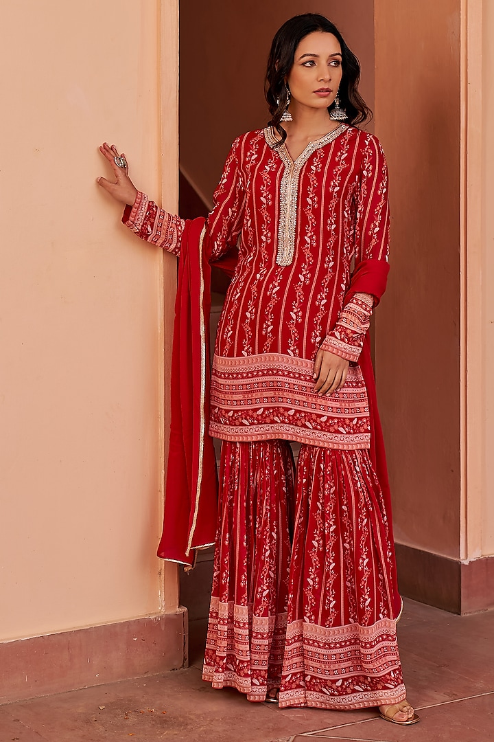 Red Georgette Printed Sharara Set by Chhavvi Aggarwal at Pernia's Pop Up Shop