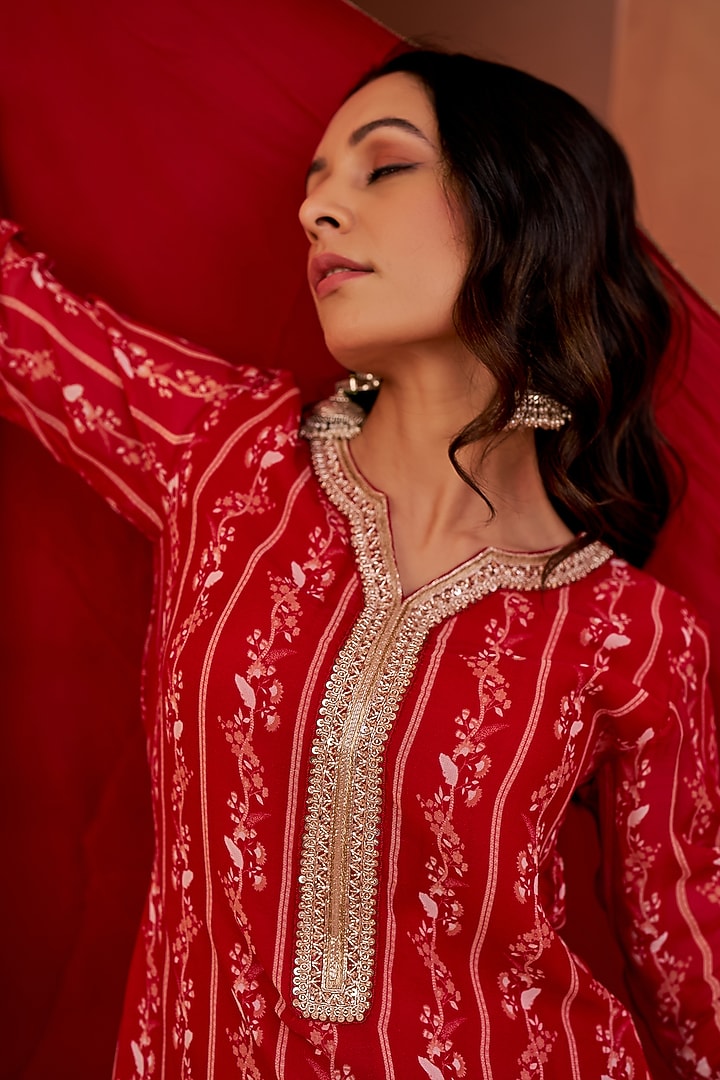 Red Georgette Printed Party Wear Sharara Set by Chhavvi Aggarwal at Pernia's Pop Up Shop