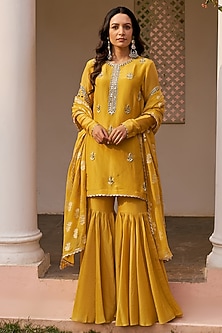 product-color-Yellow