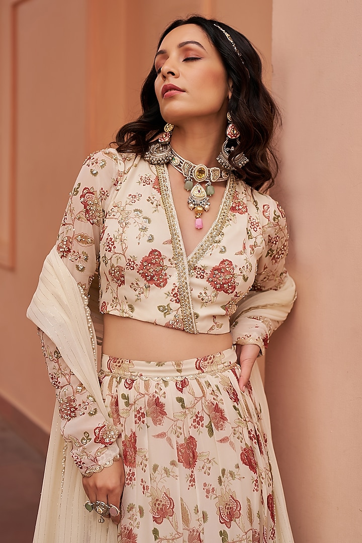 Ivory Georgette Floral Printed Wedding Lehenga Set by Chhavvi Aggarwal at Pernia's Pop Up Shop