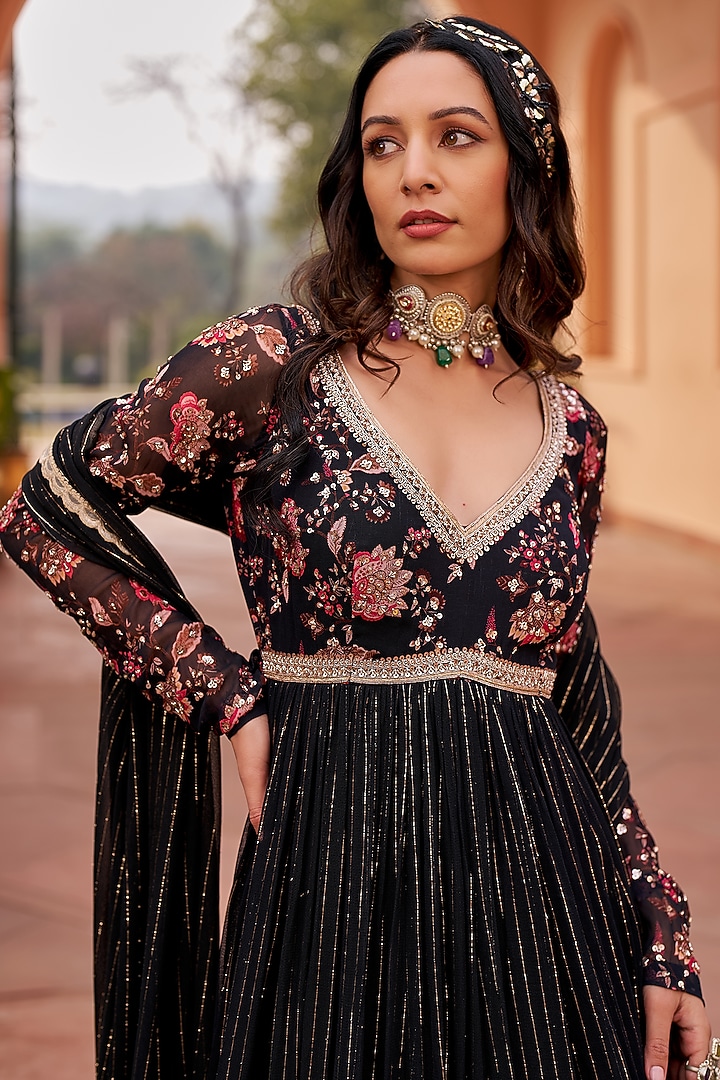 Black Georgette Hand Embroidered Wedding Anarkali Set by Chhavvi Aggarwal at Pernia's Pop Up Shop