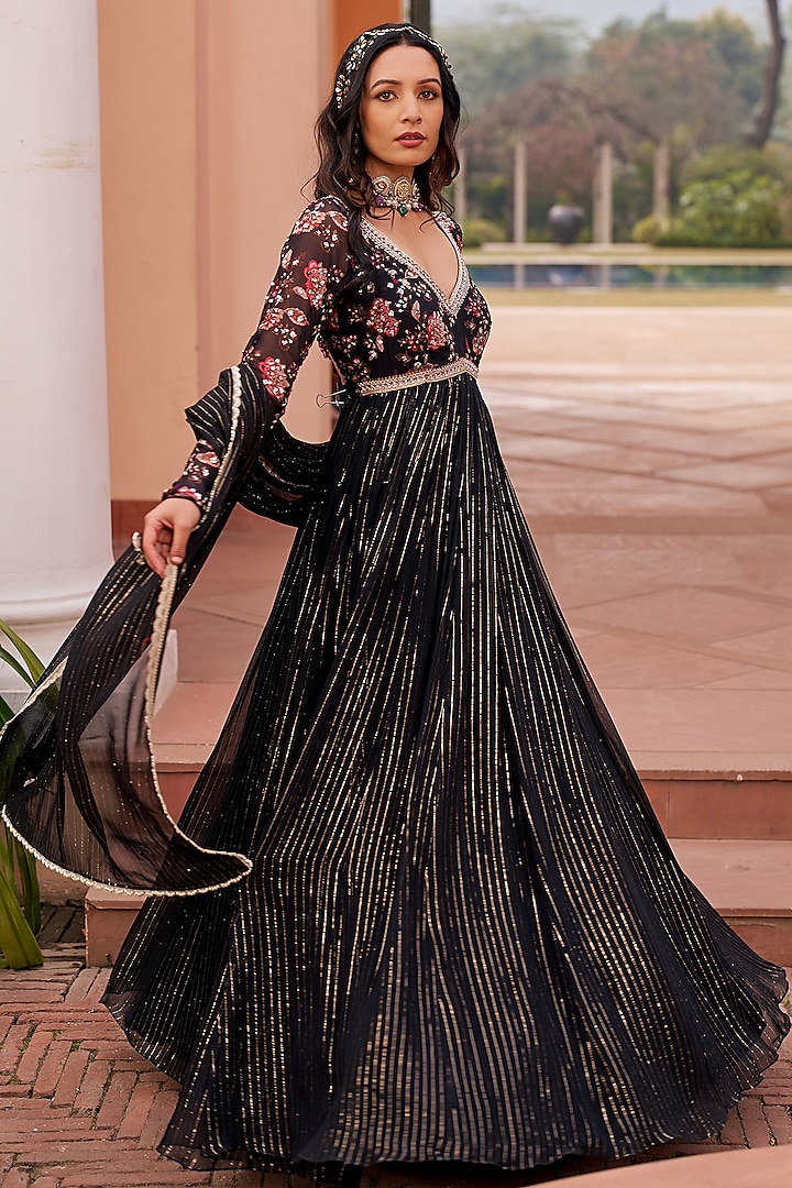 Black Georgette Hand Embroidered Wedding Anarkali Set by Chhavvi Aggarwal at Pernia's Pop Up Shop