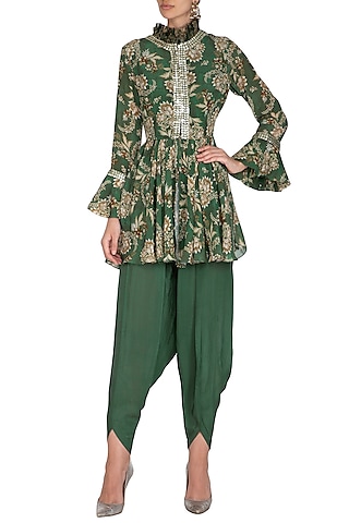 Green Crepe Dhoti Set by Chhavvi Aggarwal