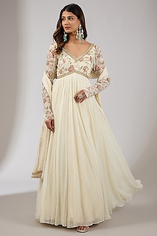 Ivory Georgette Hand Embroidered Anarkali Set by Chhavvi Aggarwal