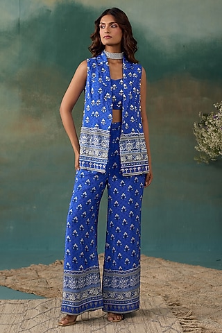 Royal Blue Crepe Printed & Embellished Jacket Set by Chhavvi Aggarwal