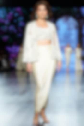 Ivory Crepe Embroidered Cape Set by Chhavvi Aggarwal at Pernia's Pop Up Shop