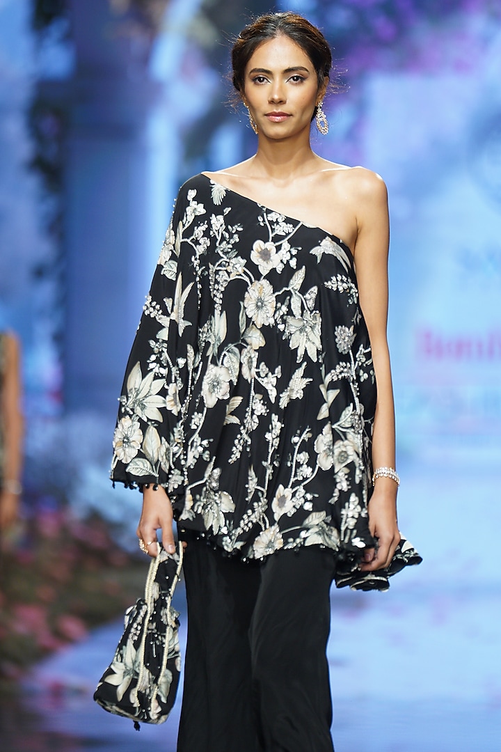 Black Crepe Palazzo Pant Set by Chhavvi Aggarwal at Pernia's Pop Up Shop