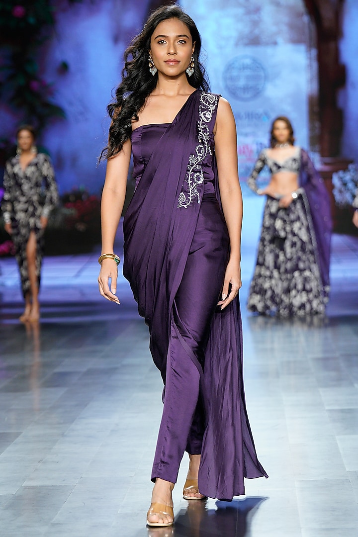 Purple Satin Hand Embroidered Pant Party Wear Saree Set by Chhavvi Aggarwal at Pernia's Pop Up Shop