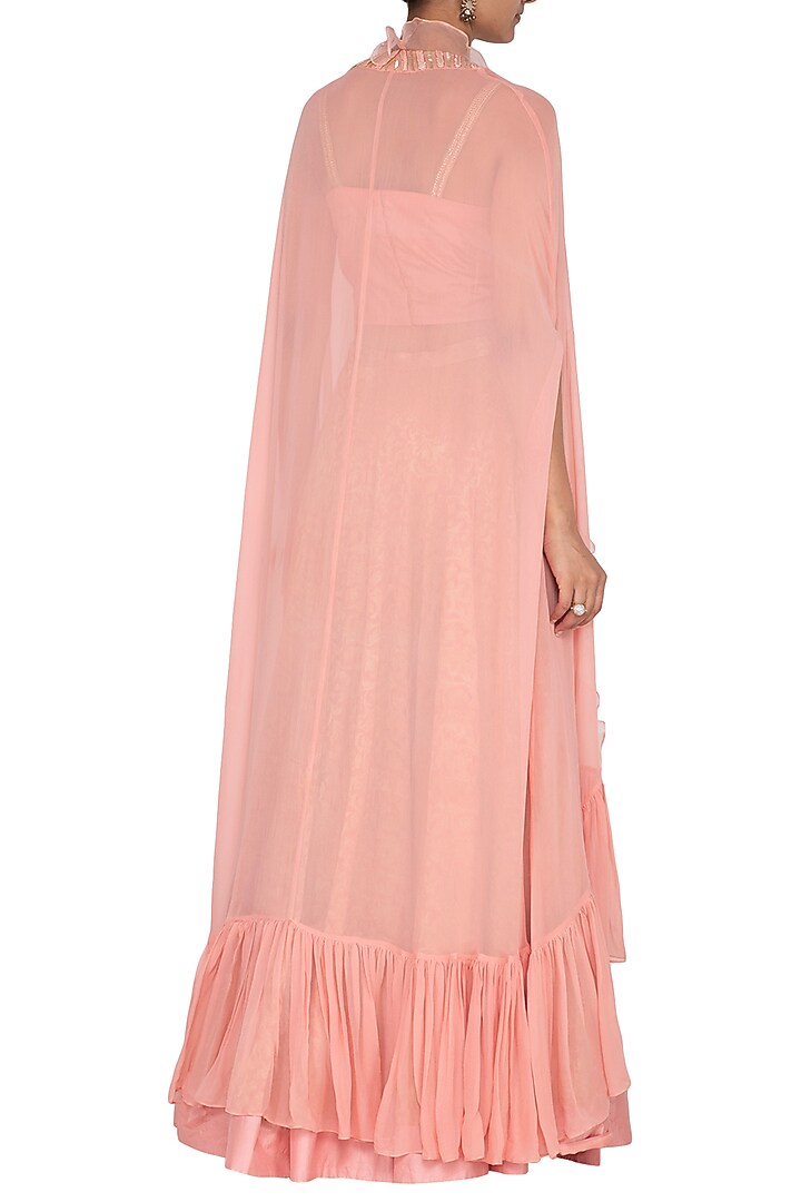 Peach Embroidered Banarasi Cape Wedding Lehenga Set by Chhavvi Aggarwal at Pernia's Pop Up Shop