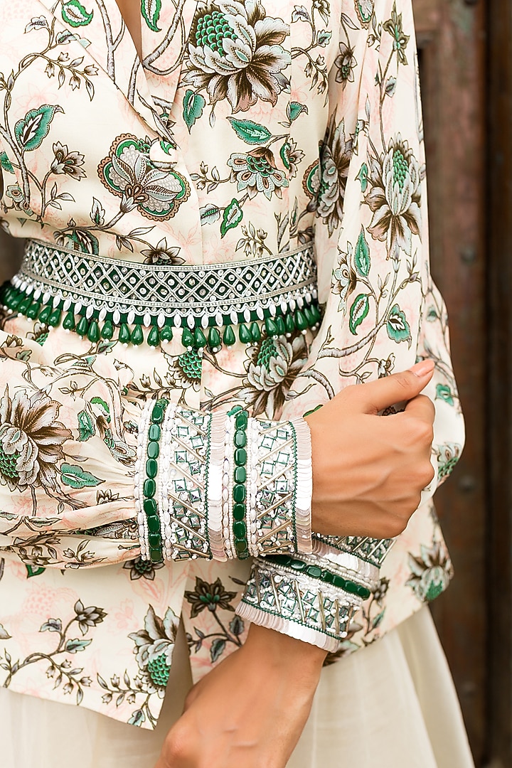 Off White Printed Jacket Set by Chhavvi Aggarwal at Pernia's Pop Up Shop